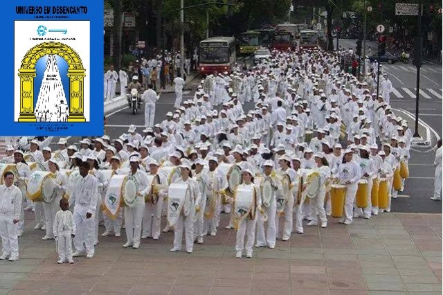 Banda Racional com Livro
