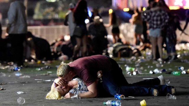 tiroteio em las vegas, estados unidos - a falência do pensamento.jpg