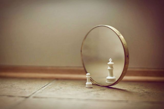 TODOS ILUDIDOS COM A VIDA