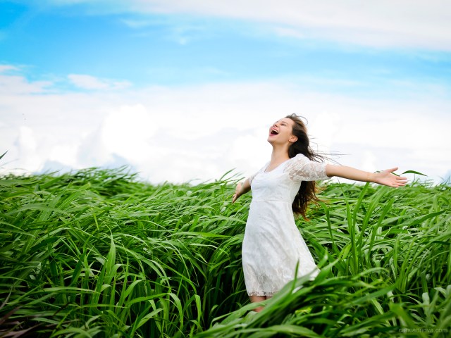 NO DESENCANTO ESTÁ A SOLUÇÃO DA VIDA.jpg